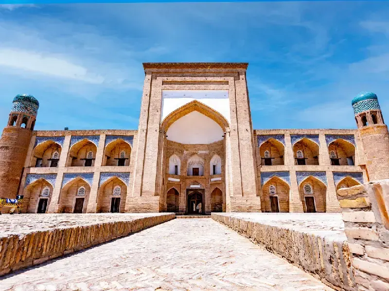 Viaje Uzbekistán con Yurtas en 11 Días